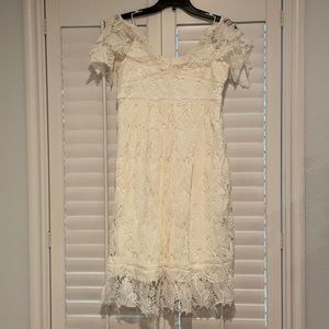 Women’s Maternity Dress Lace (off the shoulder) - Small